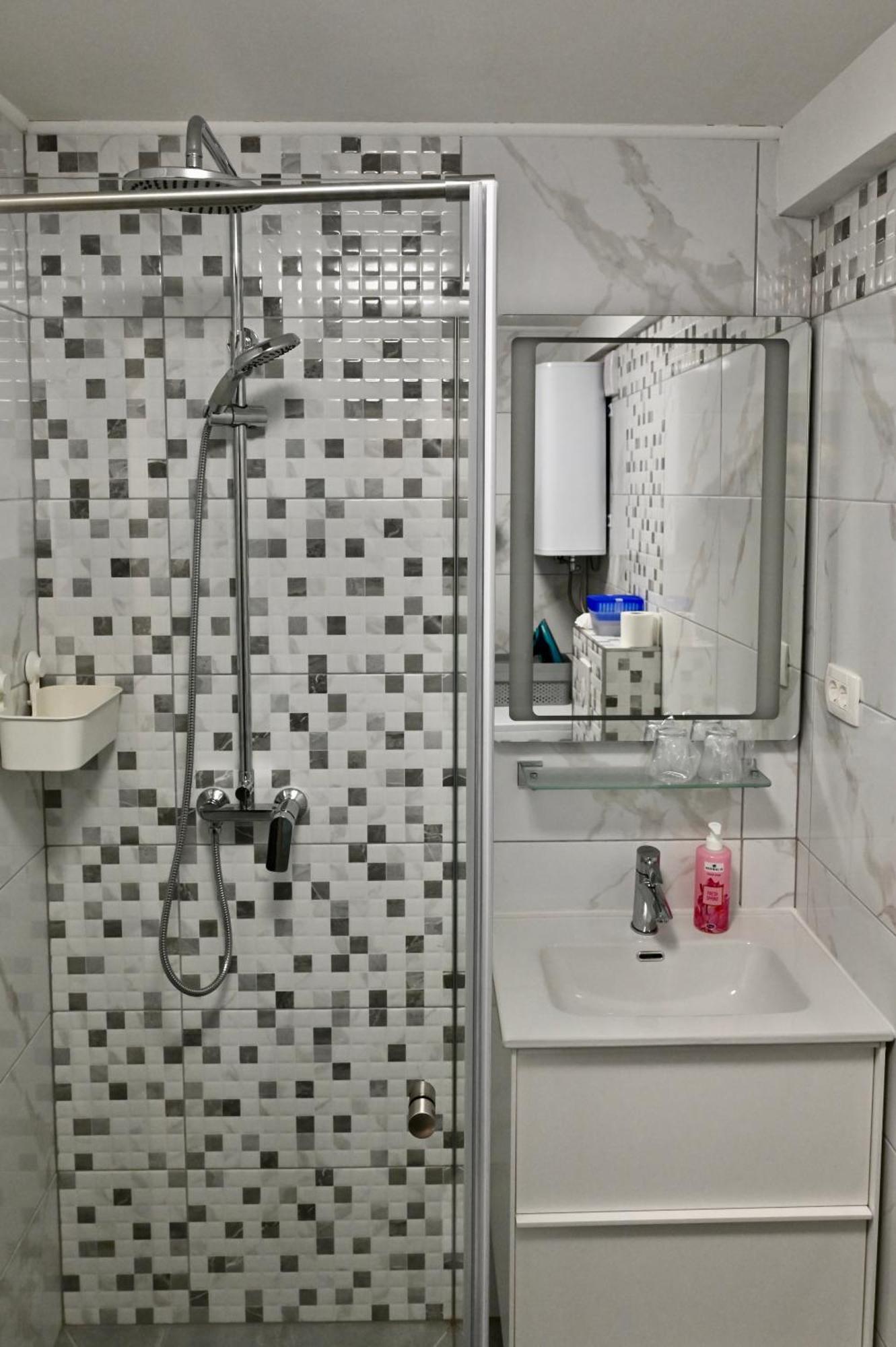 Studio Apartman Una -Self Check In,Free Parking Karlovac Eksteriør billede
